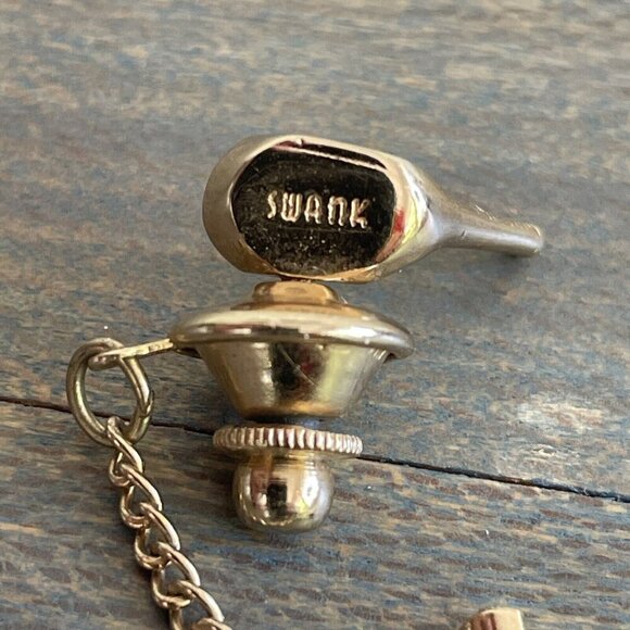 Vintage Gold Tone Swank Golf Club Tie Tack Pin Backing w/ Chain (D6) - Picture 4 of 4